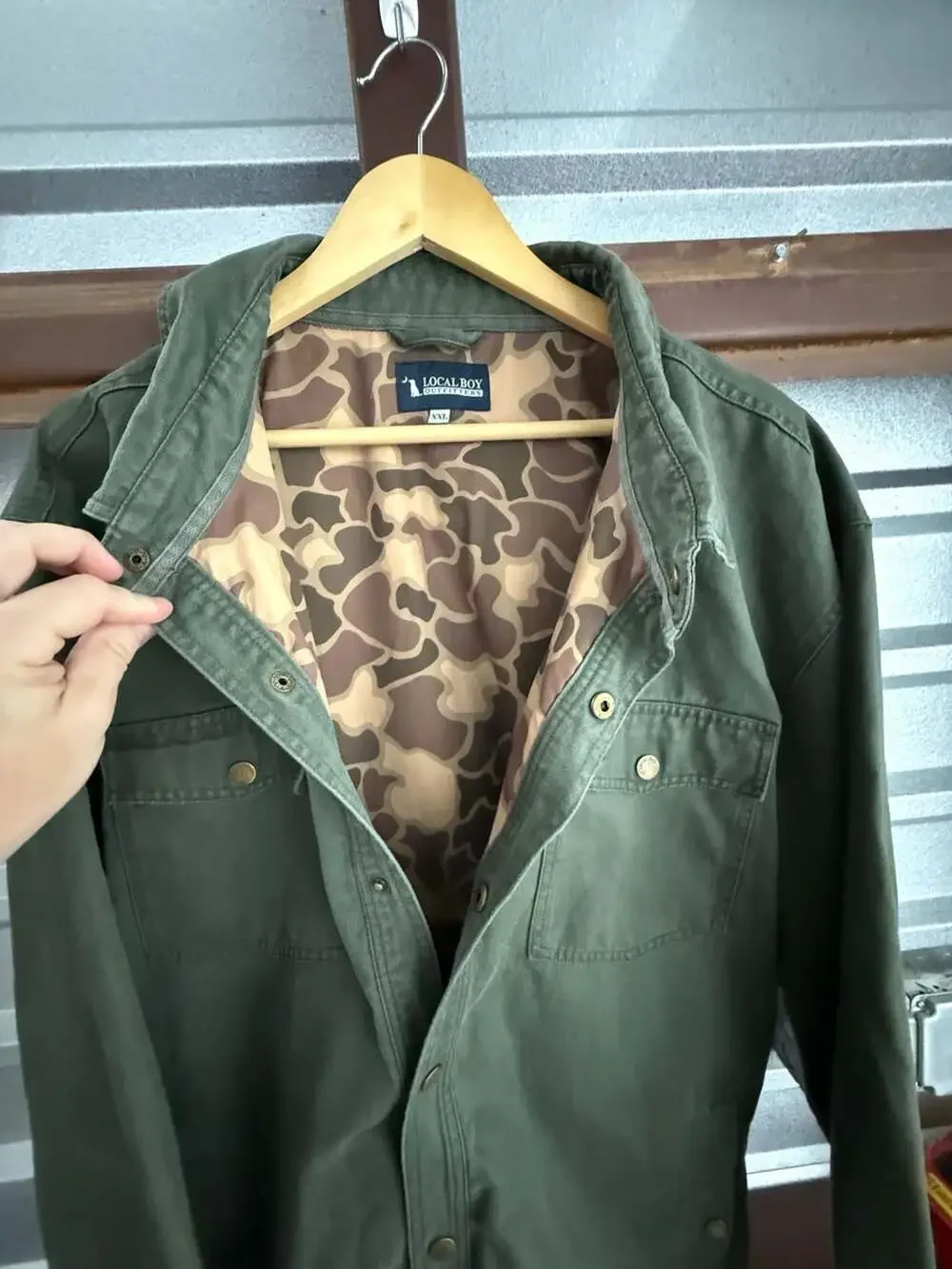 Local Boy Outfitters Men's Olive Green Duck Canvas Field Shirt Jacket with Camo